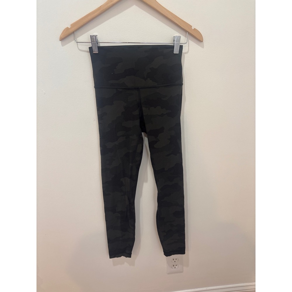Lululemon Align Leggings Size 6 Camo Print 25 inch inseam